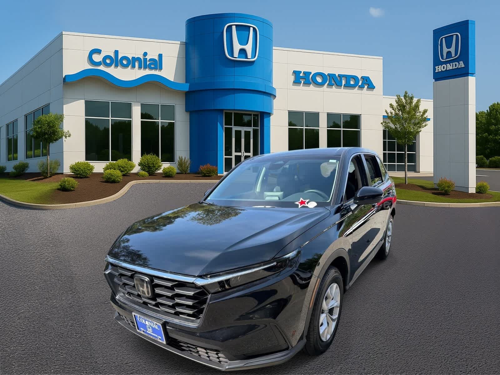 Used 2025 Honda CR-V LX image 2