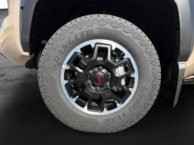 New 2026 Toyota Tacoma TRD Off-Road w/ TRD Off Road Premium Package AWD/4WD image 11