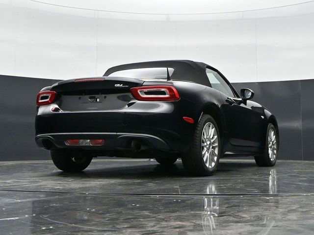 Used 2018 FIAT 124 Spider Classica w/ Technology Group RWD image 25