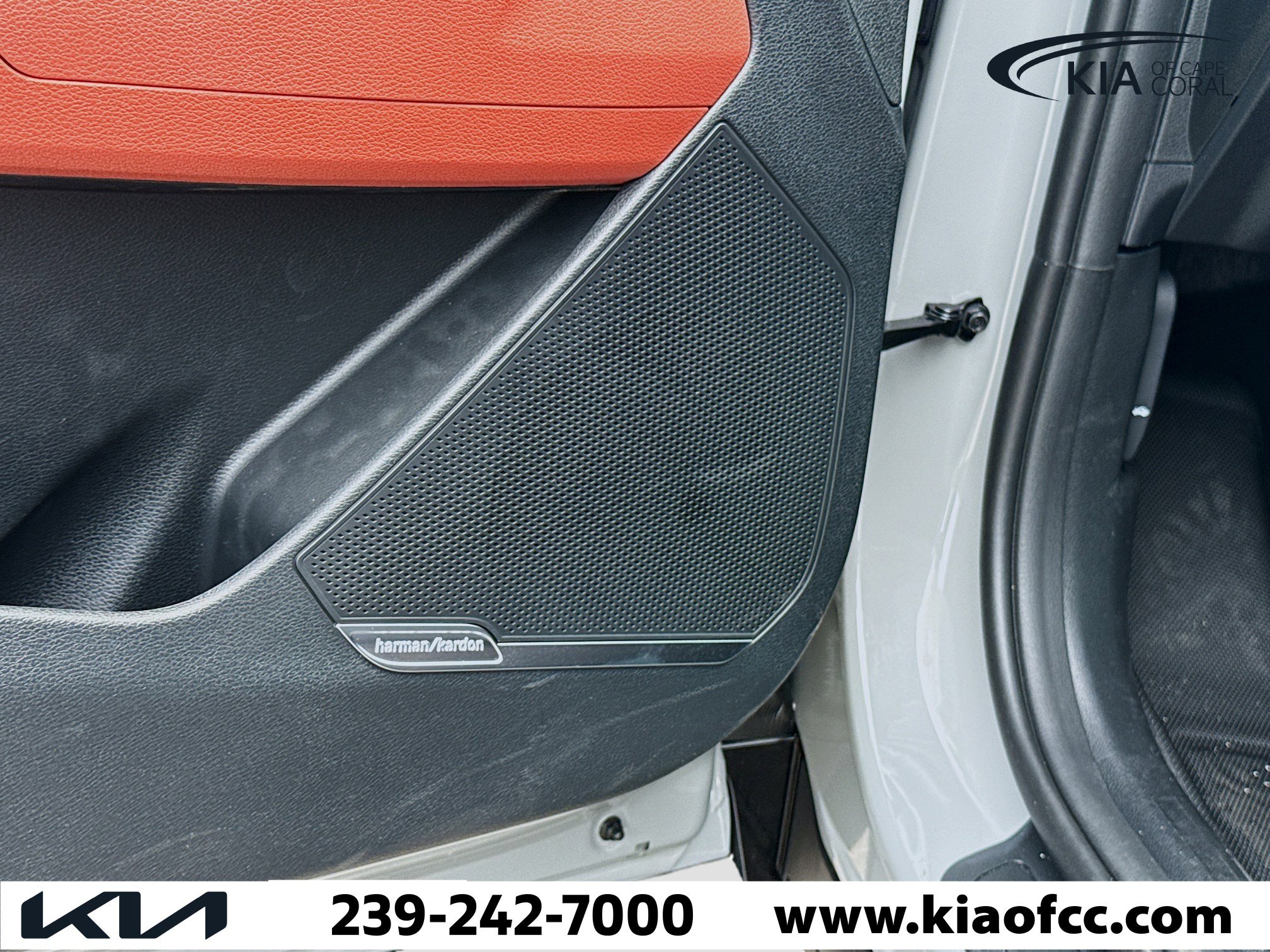 New 2026 Kia Sportage SX image 23