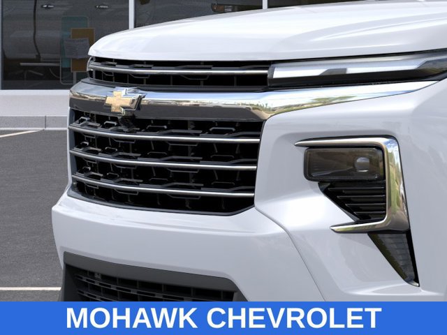 New 2027 Chevrolet Traverse LT w/ Driver Confidence Package AWD/4WD image 13
