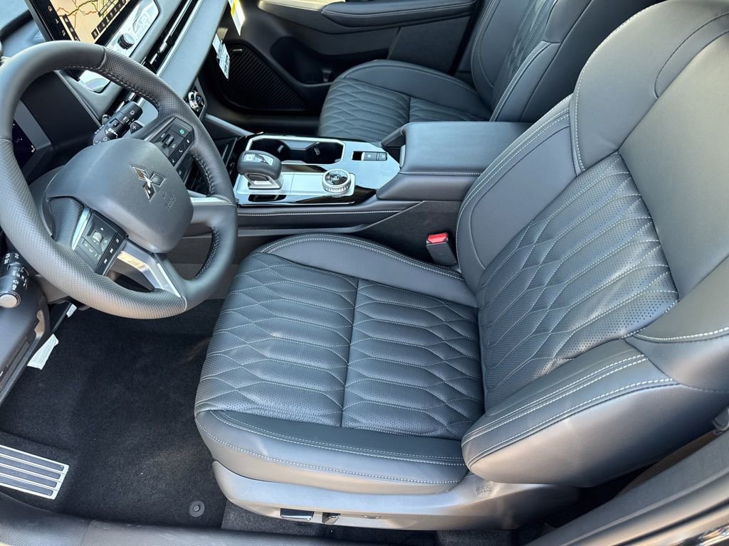 New 2026 Mitsubishi Outlander SEL FWD image 21