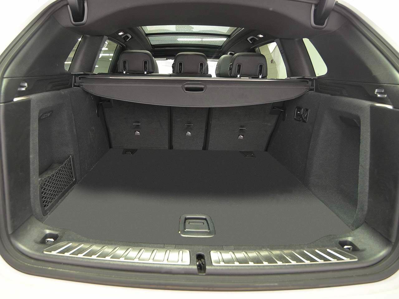Used 2024 BMW X3 sDrive30i w/ M Sport Package RWD image 12