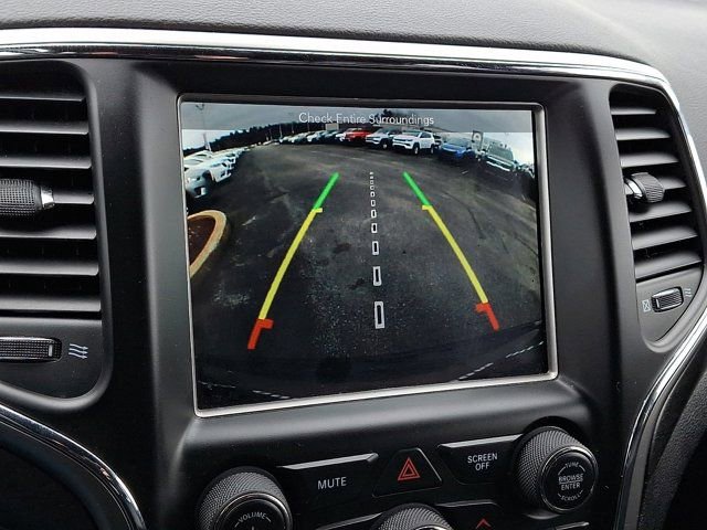 Certified 2018 Jeep Grand Cherokee Laredo image 23