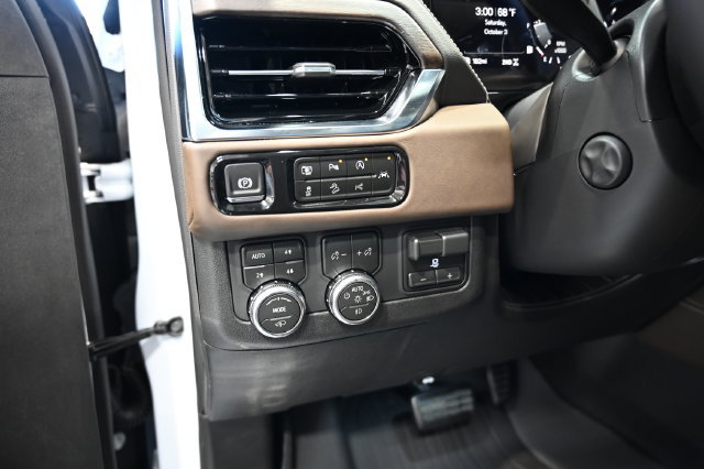 New 2026 GMC Yukon XL Denali Ultimate AWD/4WD image 31