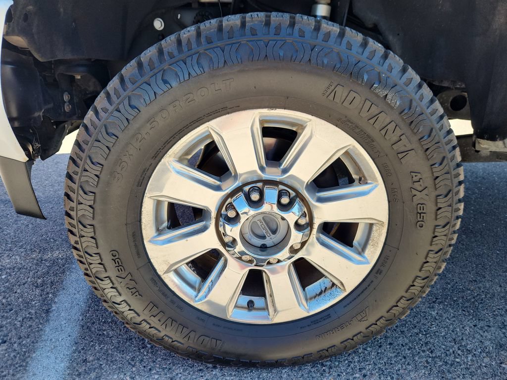 Used 2019 Ford F350 Platinum w/ Platinum Ultimate Package AWD/4WD image 16