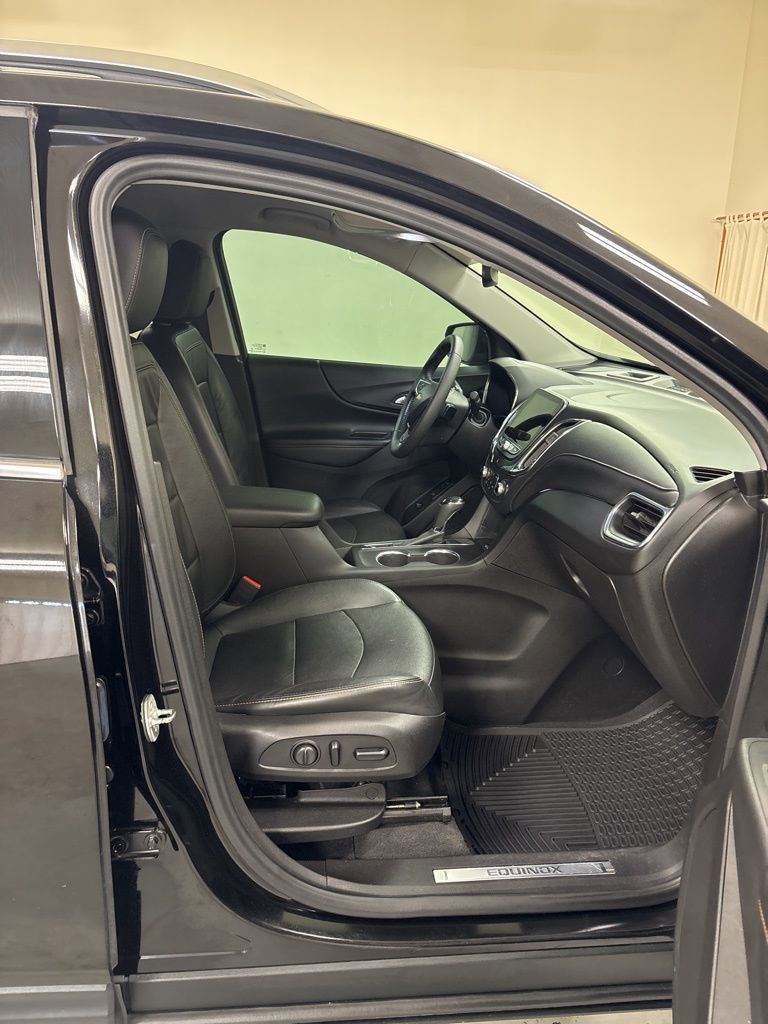 Used 2020 Chevrolet Equinox Premier image 25