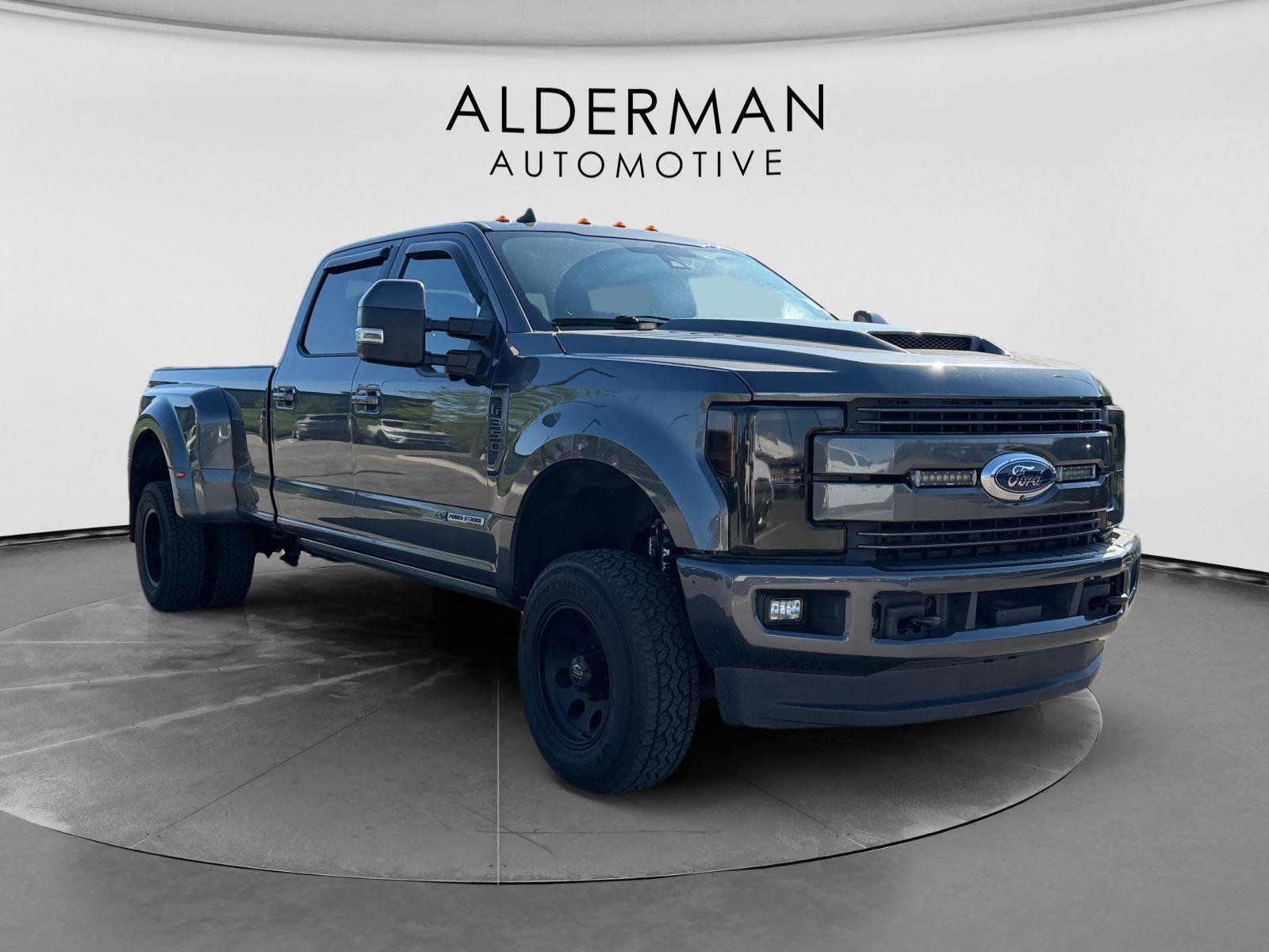 Used 2019 Ford F350 Lariat w/ Lariat Ultimate Package image 7