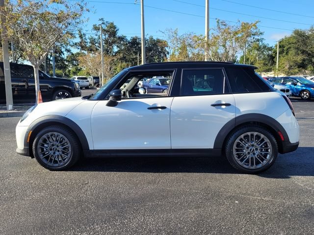New 2026 MINI Cooper 4-Door Hardtop FWD image 4