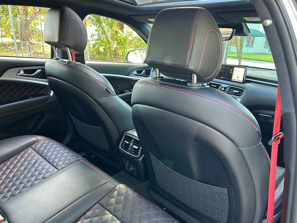 Used 2023 Genesis G70 3.3T w/ Sport Prestige Package image 50