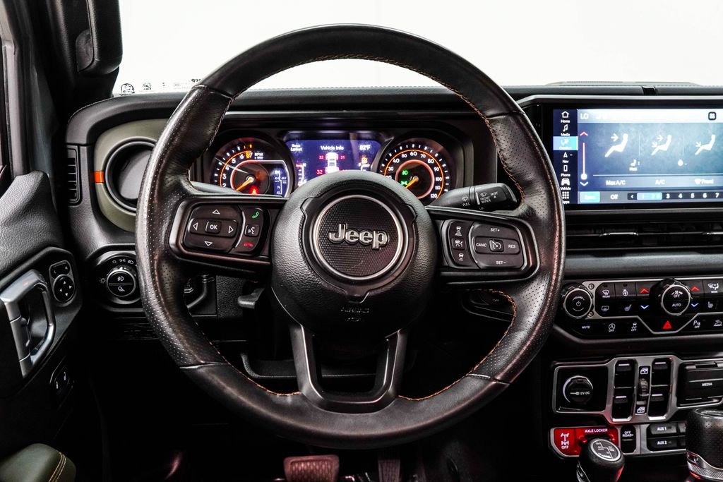 Used 2024 Jeep Gladiator Mojave AWD/4WD image 19