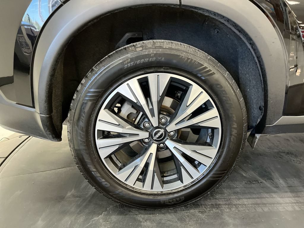 Used 2023 Nissan Rogue SV AWD/4WD image 10
