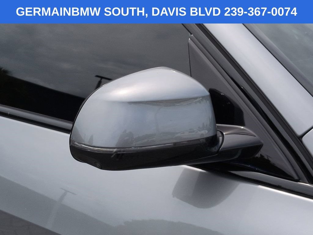 Used 2025 BMW X5 xDrive40i w/ M Sport Package AWD/4WD image 13