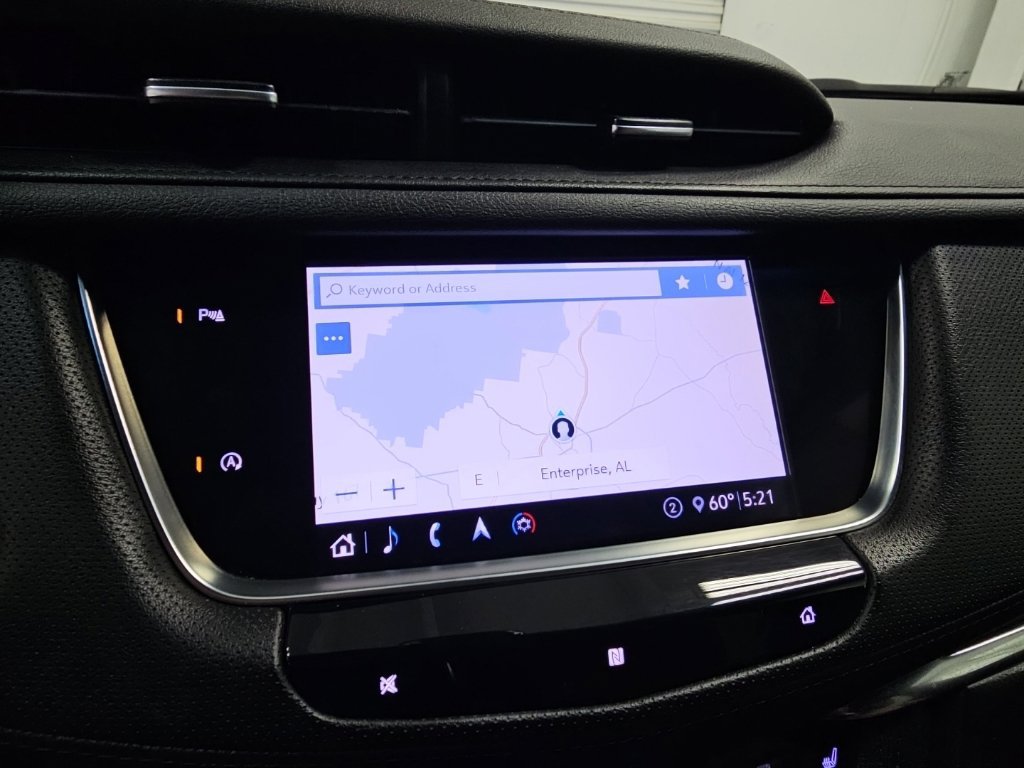 Used 2020 Cadillac XT5 Premium Luxury FWD image 18