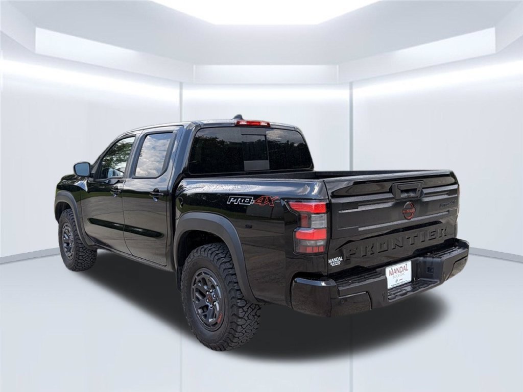 Used 2026 Nissan Frontier PRO-4X AWD/4WD image 5