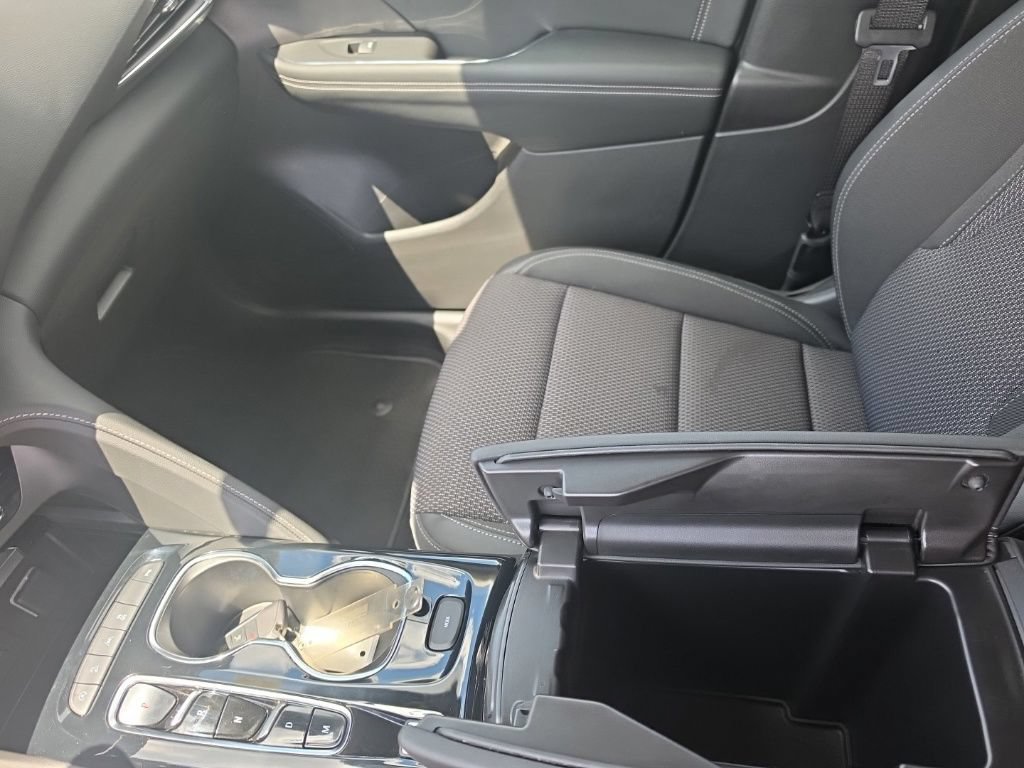 Used 2023 Buick Envision Preferred AWD/4WD image 23