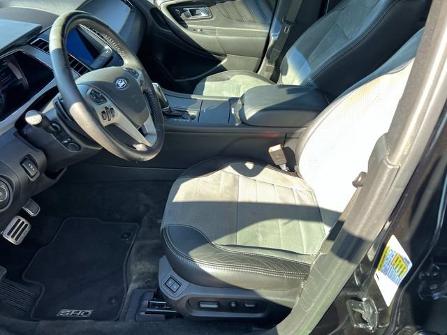 Used 2016 Ford Taurus SHO AWD/4WD image 17