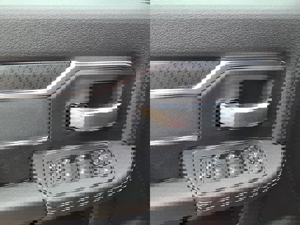 New 2026 RAM 2500 Big Horn image 13