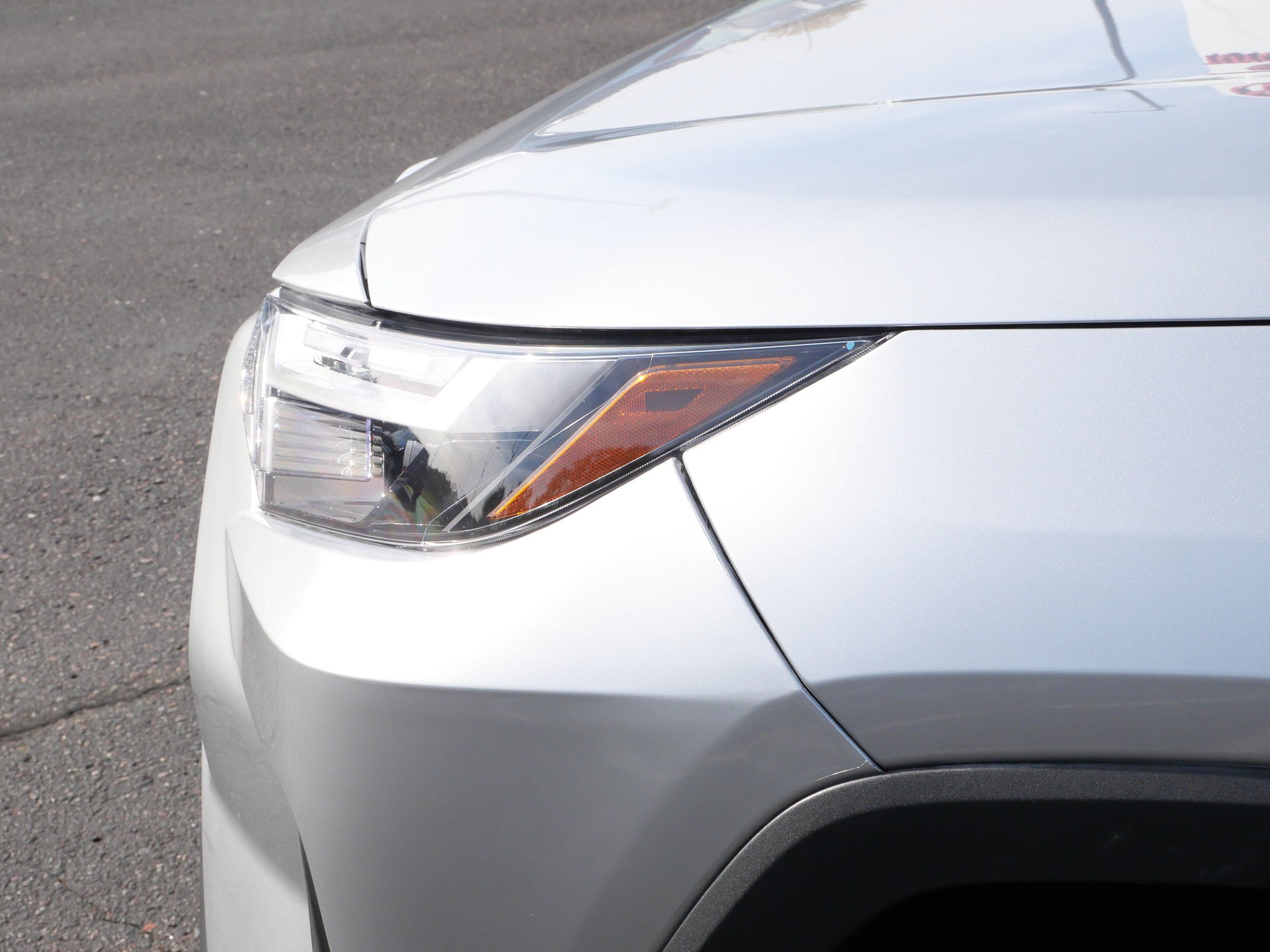 Certified 2025 Toyota RAV4 LE AWD/4WD image 16