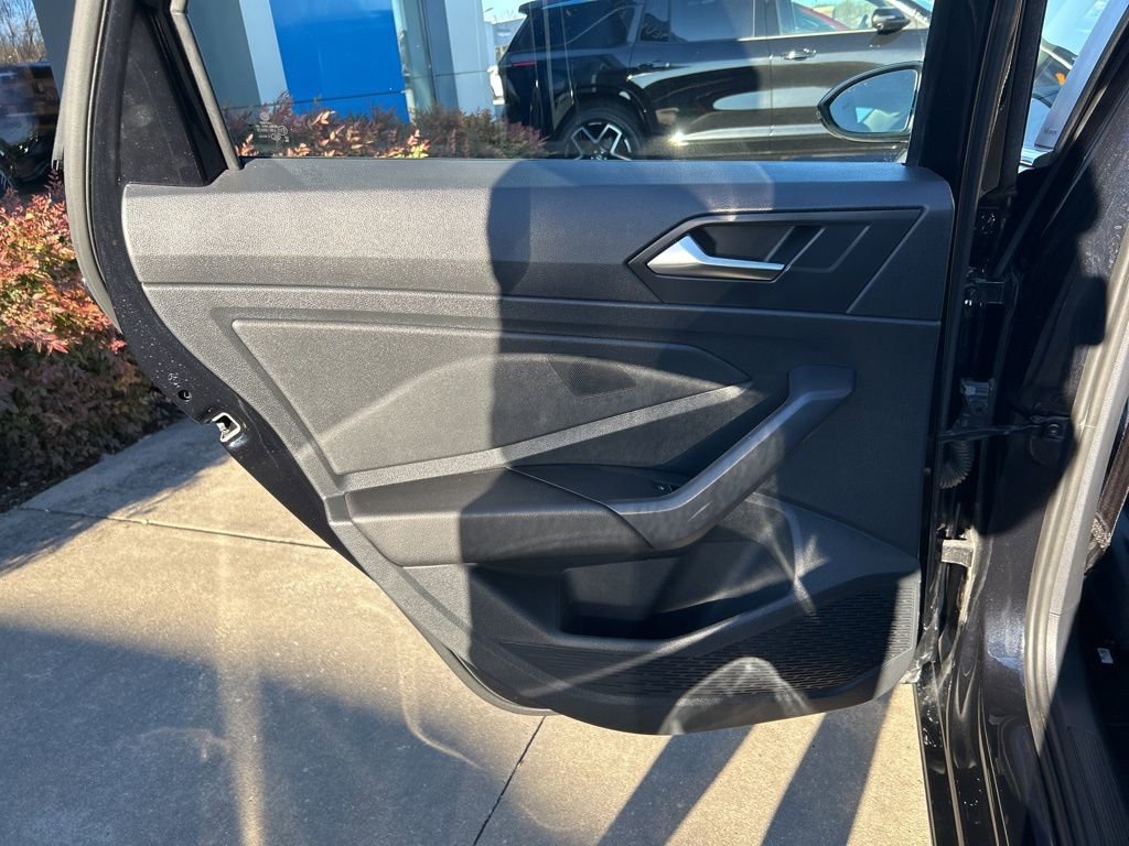 Used 2024 Volkswagen Jetta SEL image 9