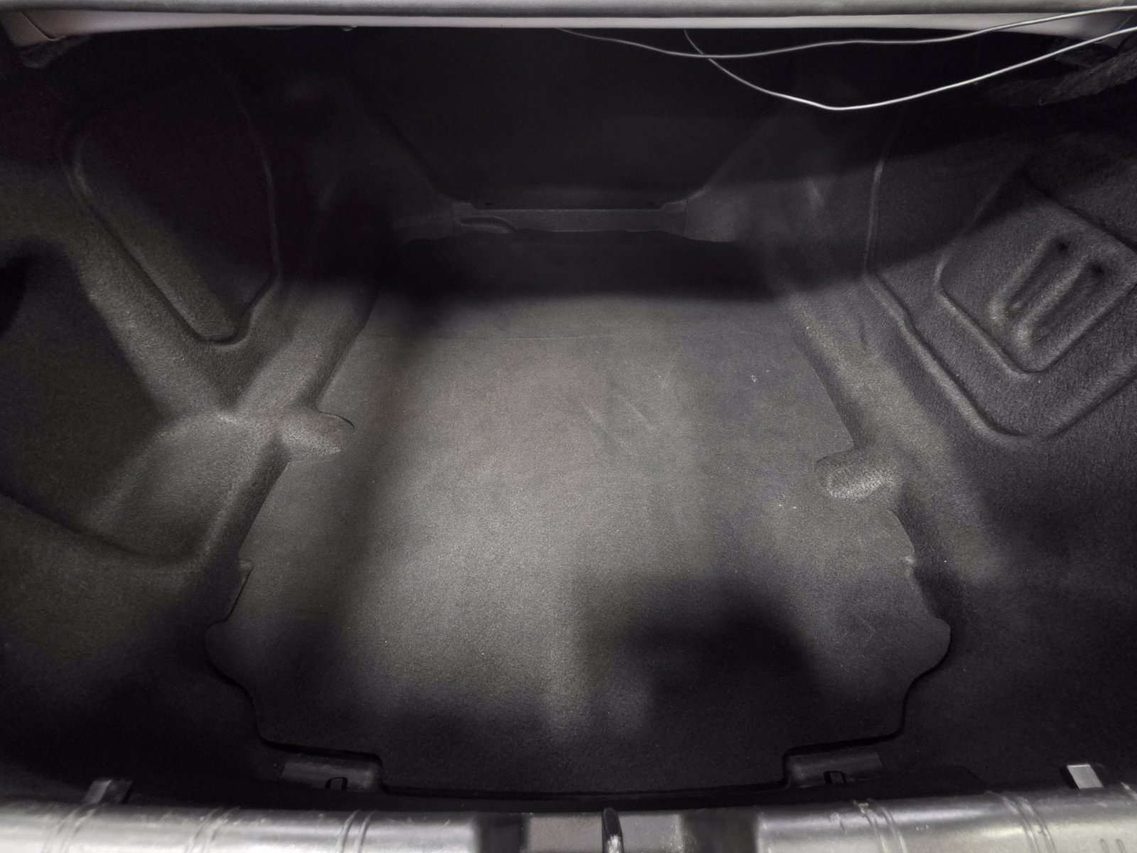 Used 2018 Chevrolet Camaro SS RWD image 40
