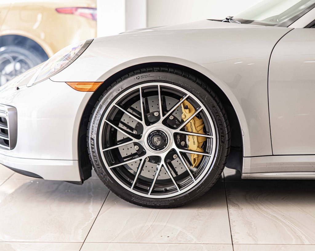Used 2017 Porsche 911 Turbo S image 9