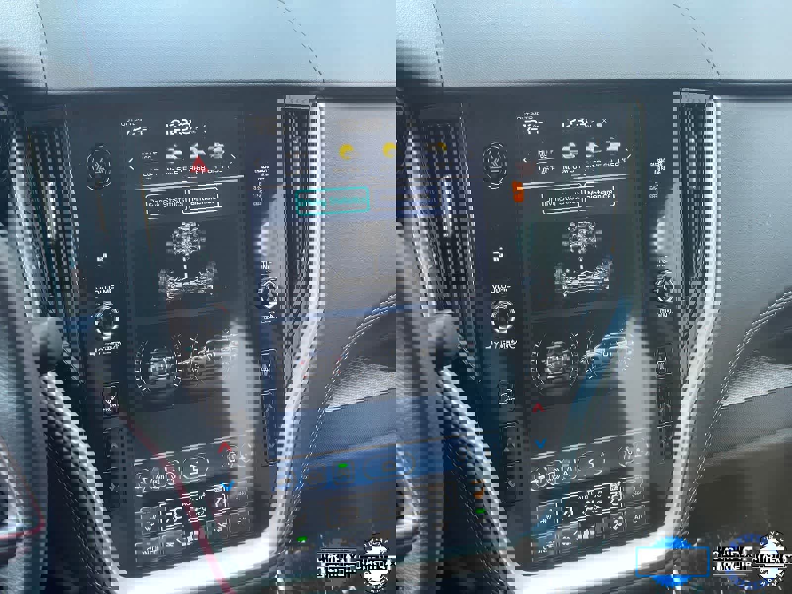 Used 2025 Subaru Outback Premium image 16