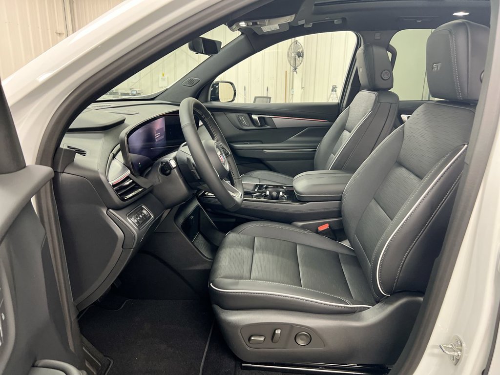 New 2026 Buick Enclave Sport Touring w/ Power Package FWD image 16