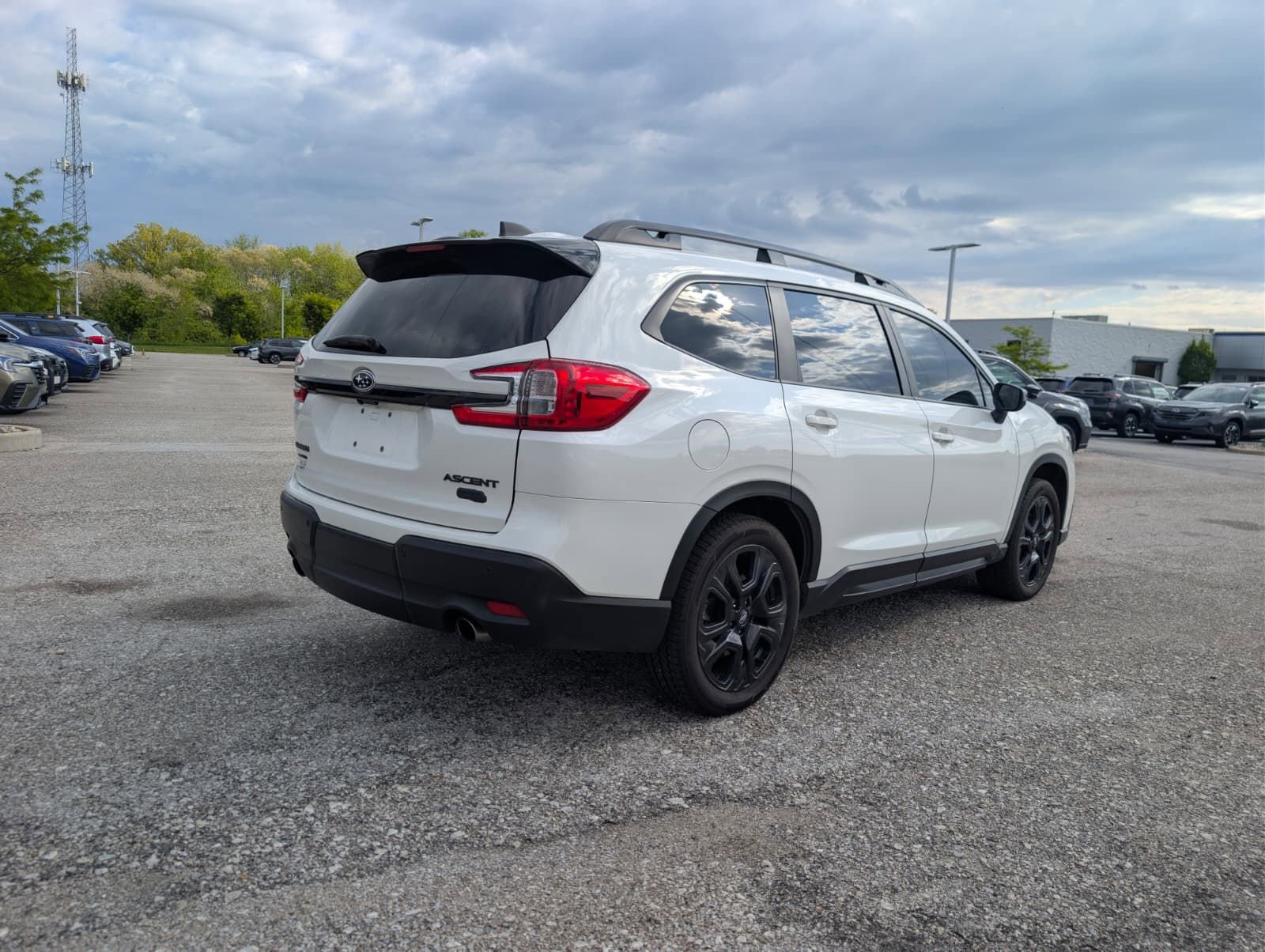 Certified 2023 Subaru Ascent Onyx Edition AWD/4WD image 14