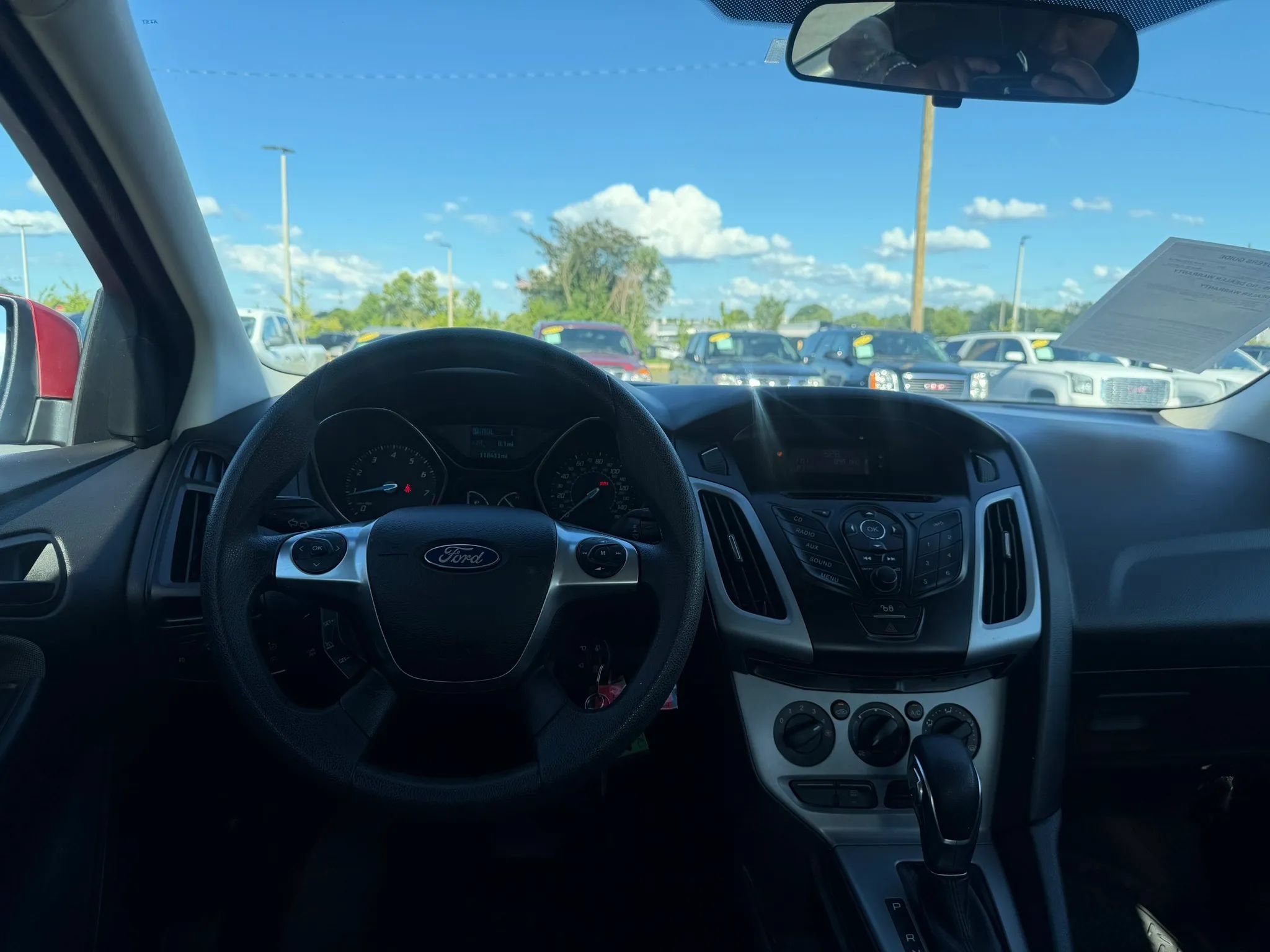 Used 2012 Ford Focus SE FWD image 14