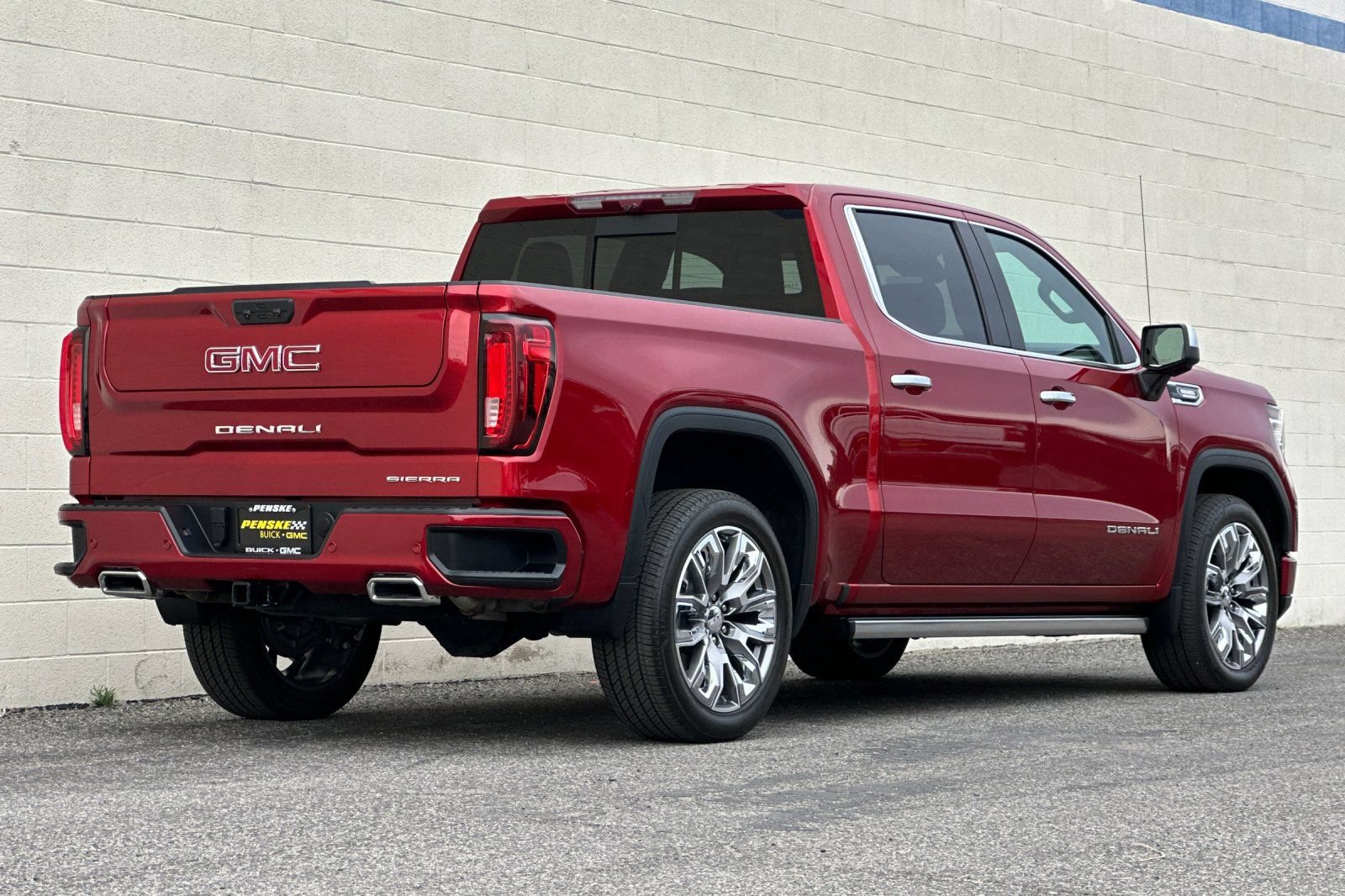 Certified 2024 GMC Sierra 1500 Denali w/ Denali Reserve Package RWD image 4