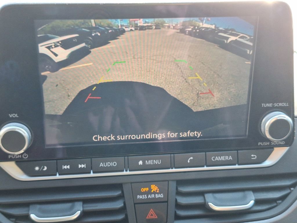 Used 2025 Nissan Altima 2.5 SR image 15