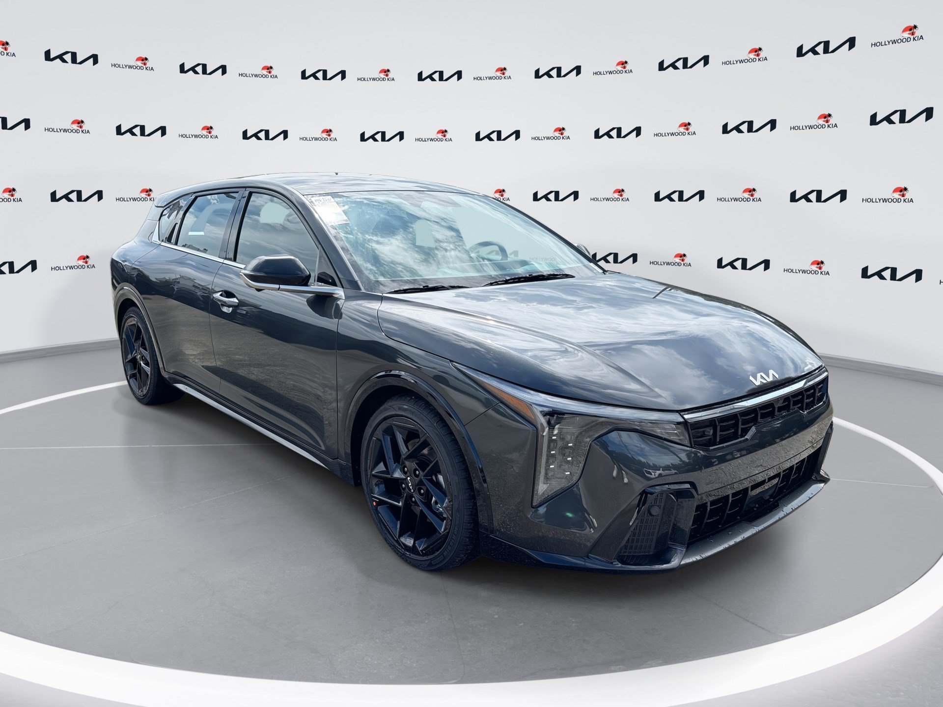 New 2026 Kia K4 GT-Line Turbo FWD image 1