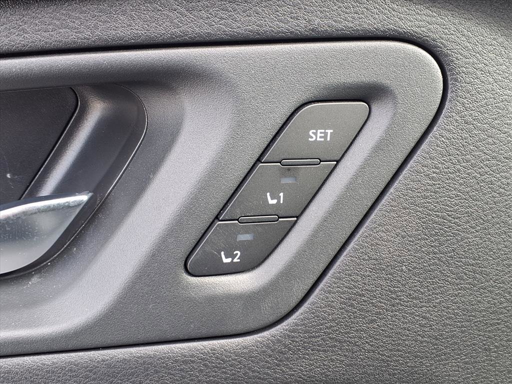 Certified 2024 Nissan Ariya AWD image 19