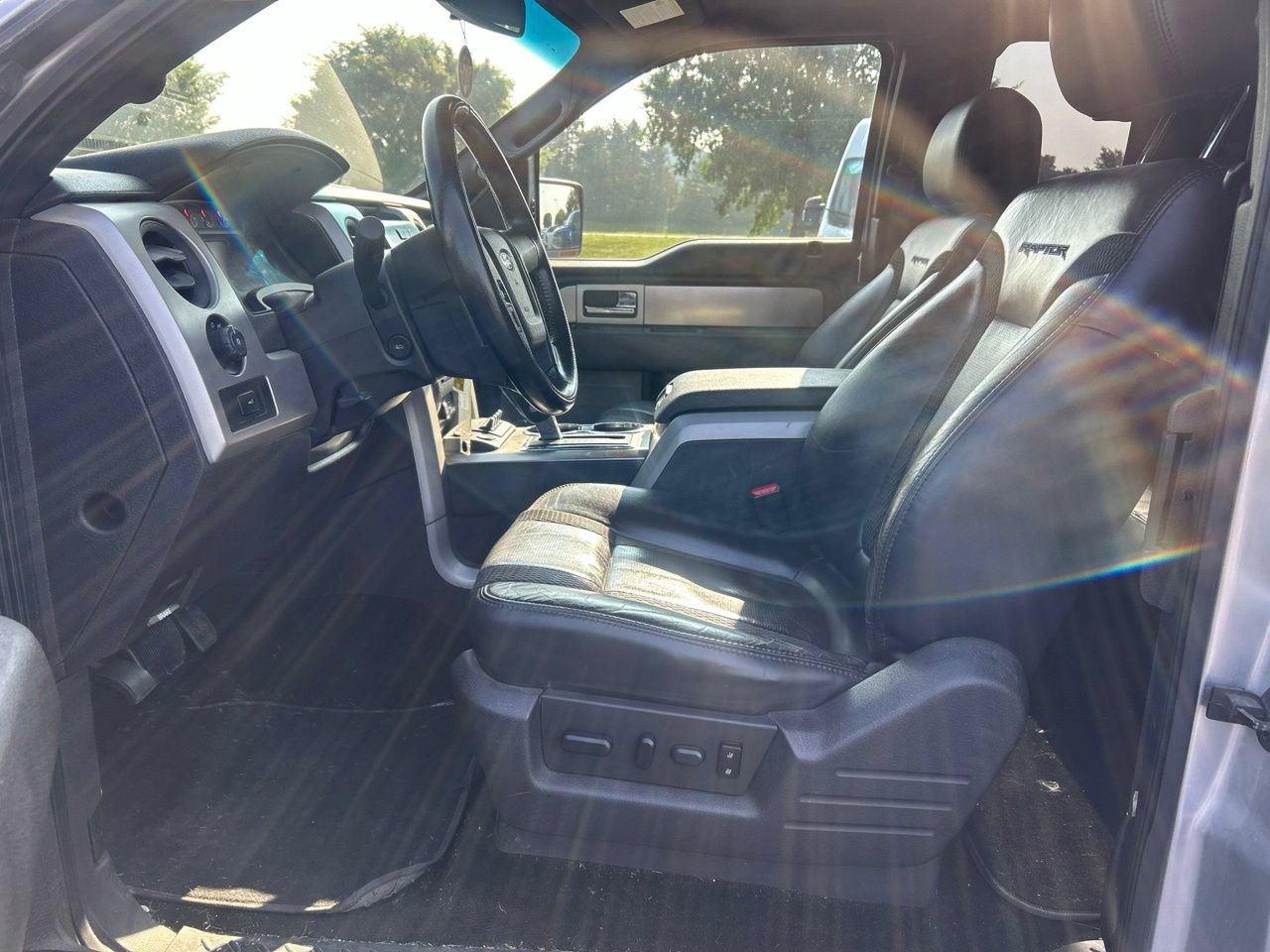 Used 2012 Ford F150 Raptor w/ Raptor Luxury Pkg AWD/4WD image 11