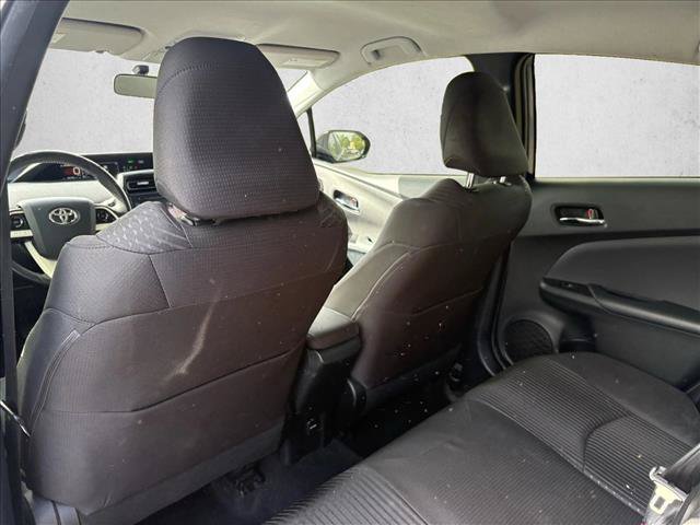 Used 2016 Toyota Prius Three FWD image 17