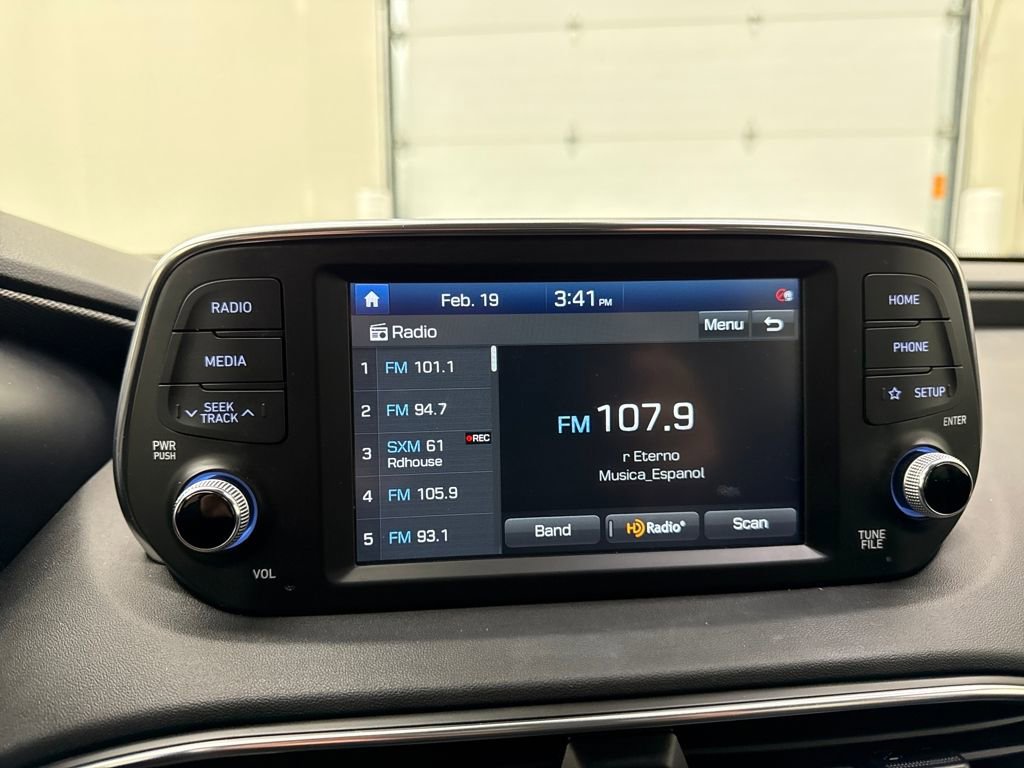 Used 2020 Hyundai Santa Fe SEL image 20