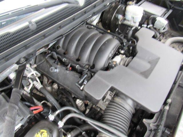 Used 2018 Chevrolet Silverado 1500 Custom w/ Custom Convenience Package AWD/4WD image 49
