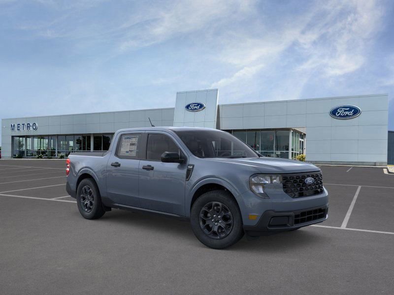 New 2026 Ford Maverick XLT w/ Equipment Group 301A image 8