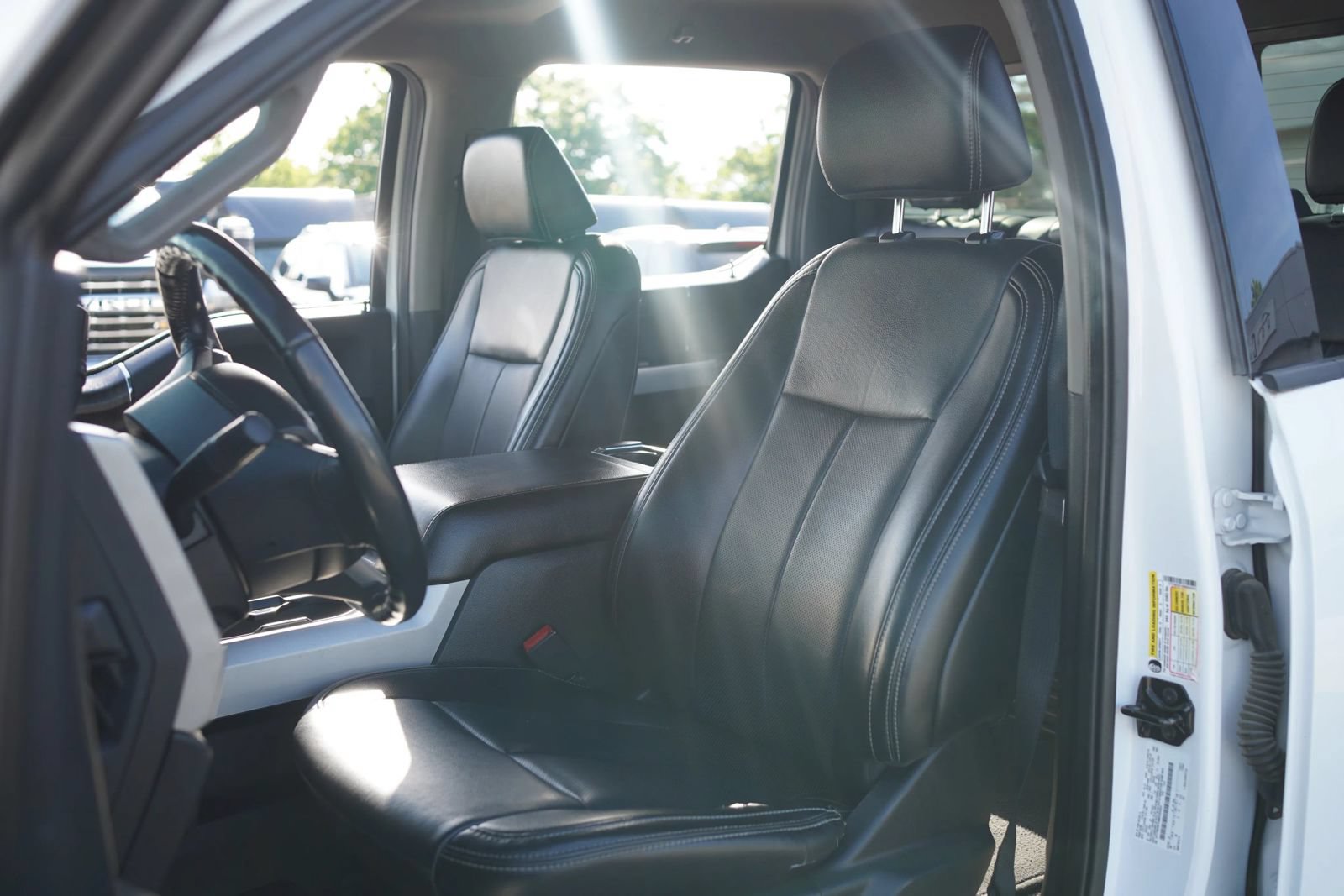 Used 2021 Ford F250 Lariat AWD/4WD image 25