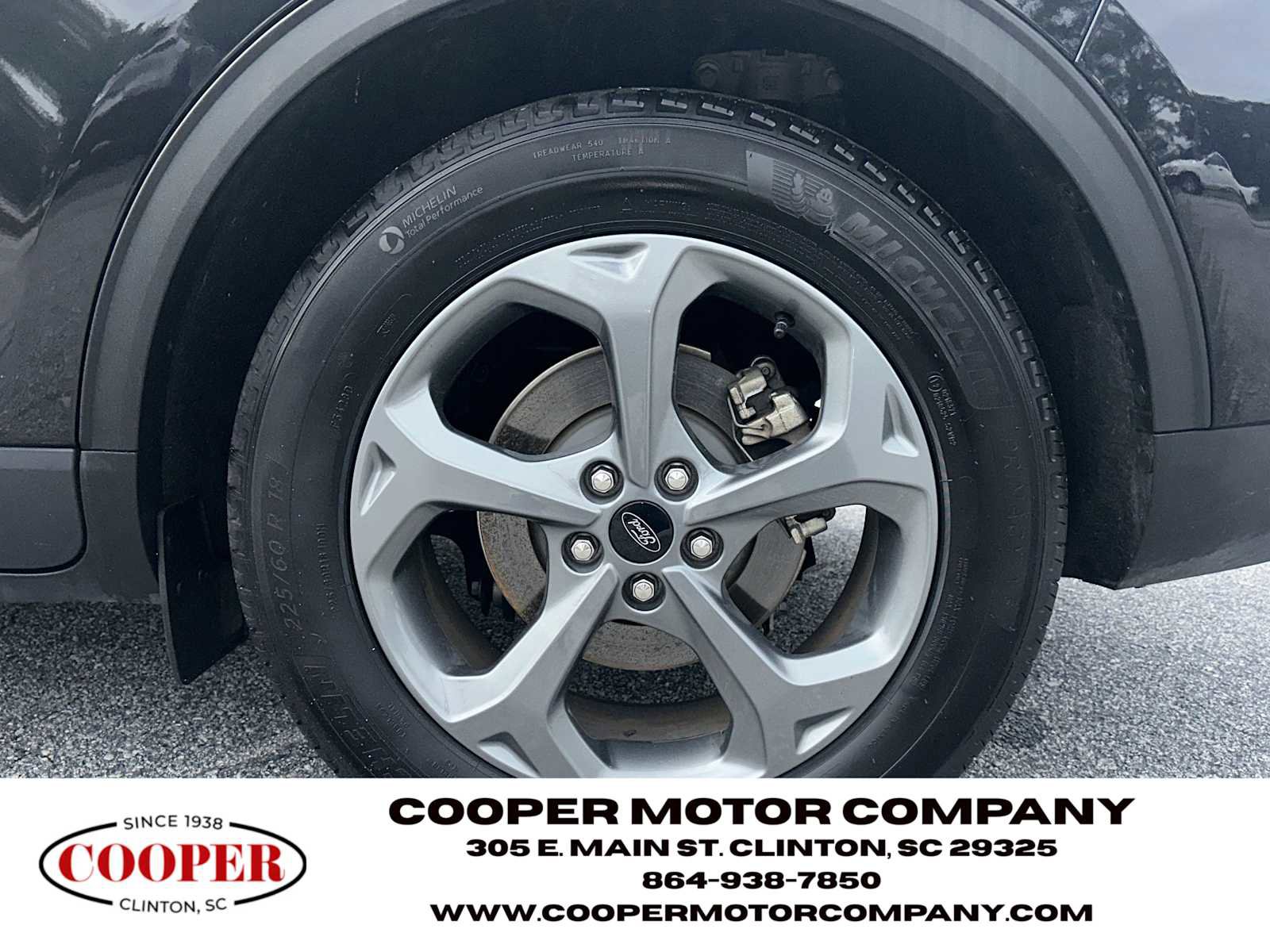 Used 2025 Ford Escape ST-Line FWD image 19
