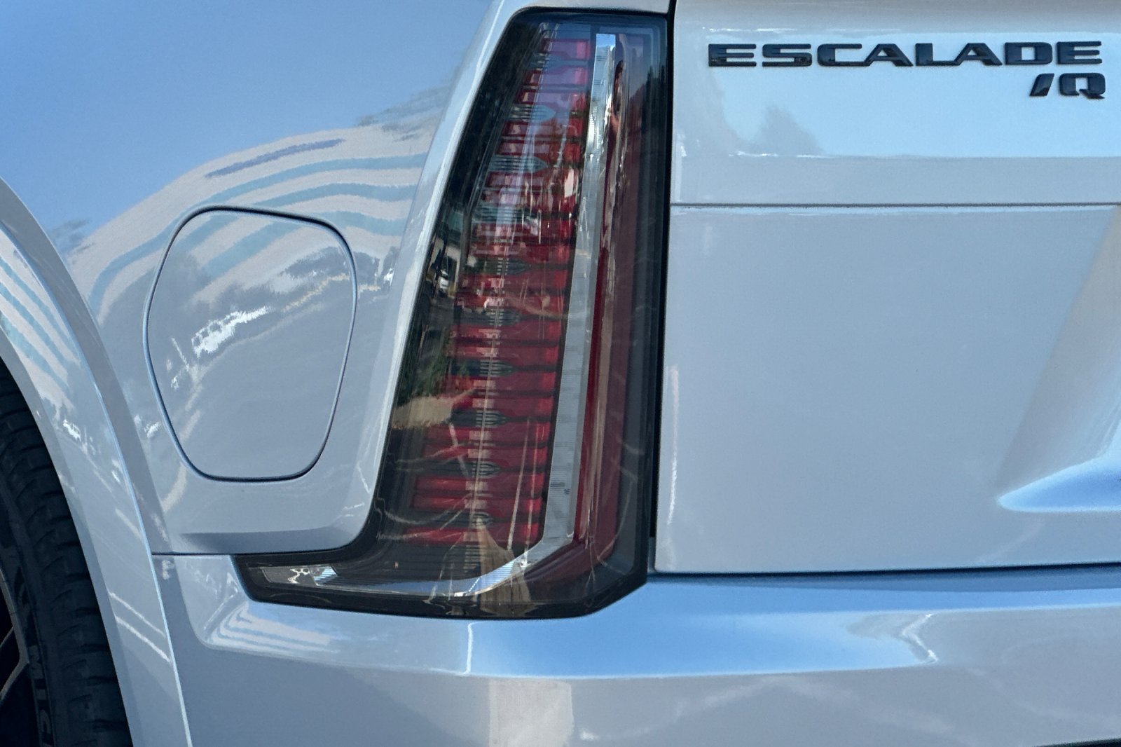 Used 2025 Cadillac Escalade IQ Sport 2 w/ LPO, ONYX Package AWD/4WD image 47