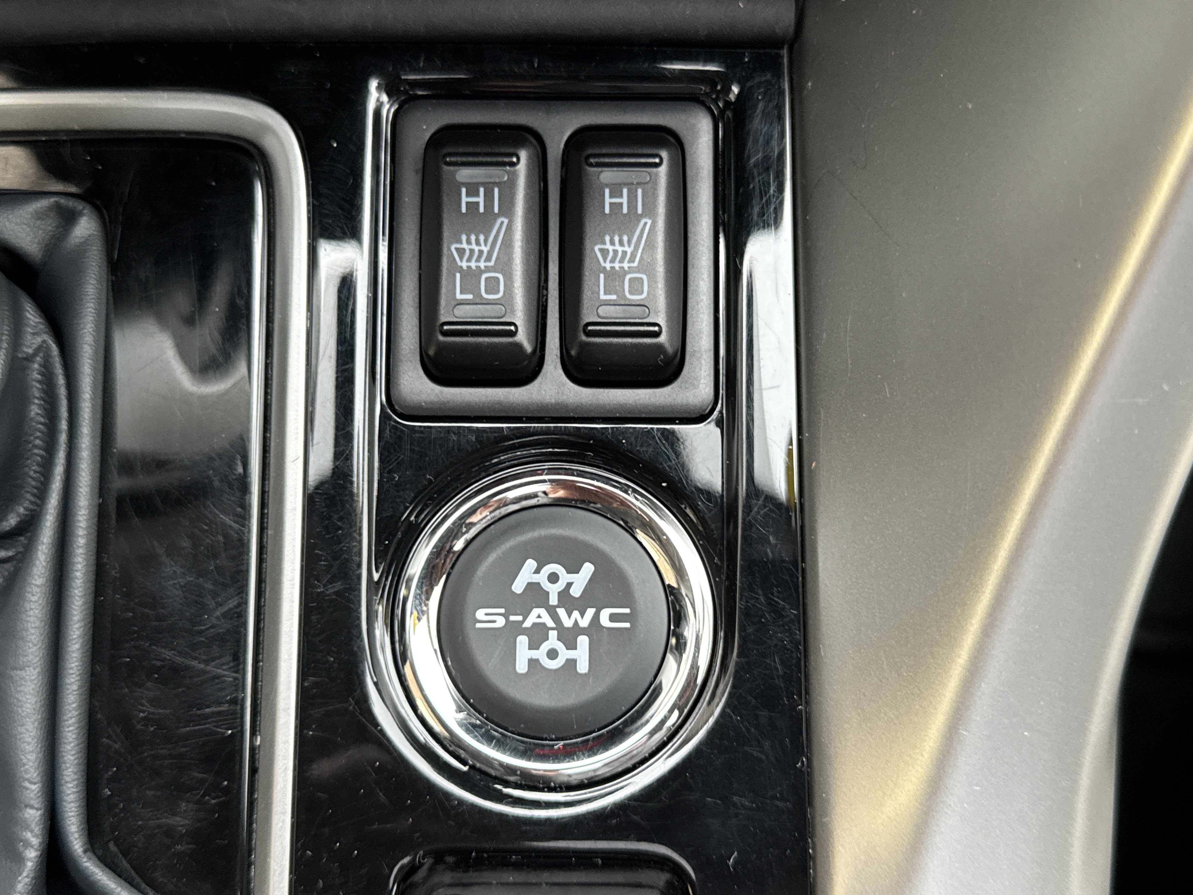 Used 2024 Mitsubishi Eclipse Cross SE image 14