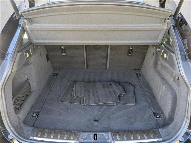 Used 2025 Jaguar F-PACE R-Dynamic S image 6