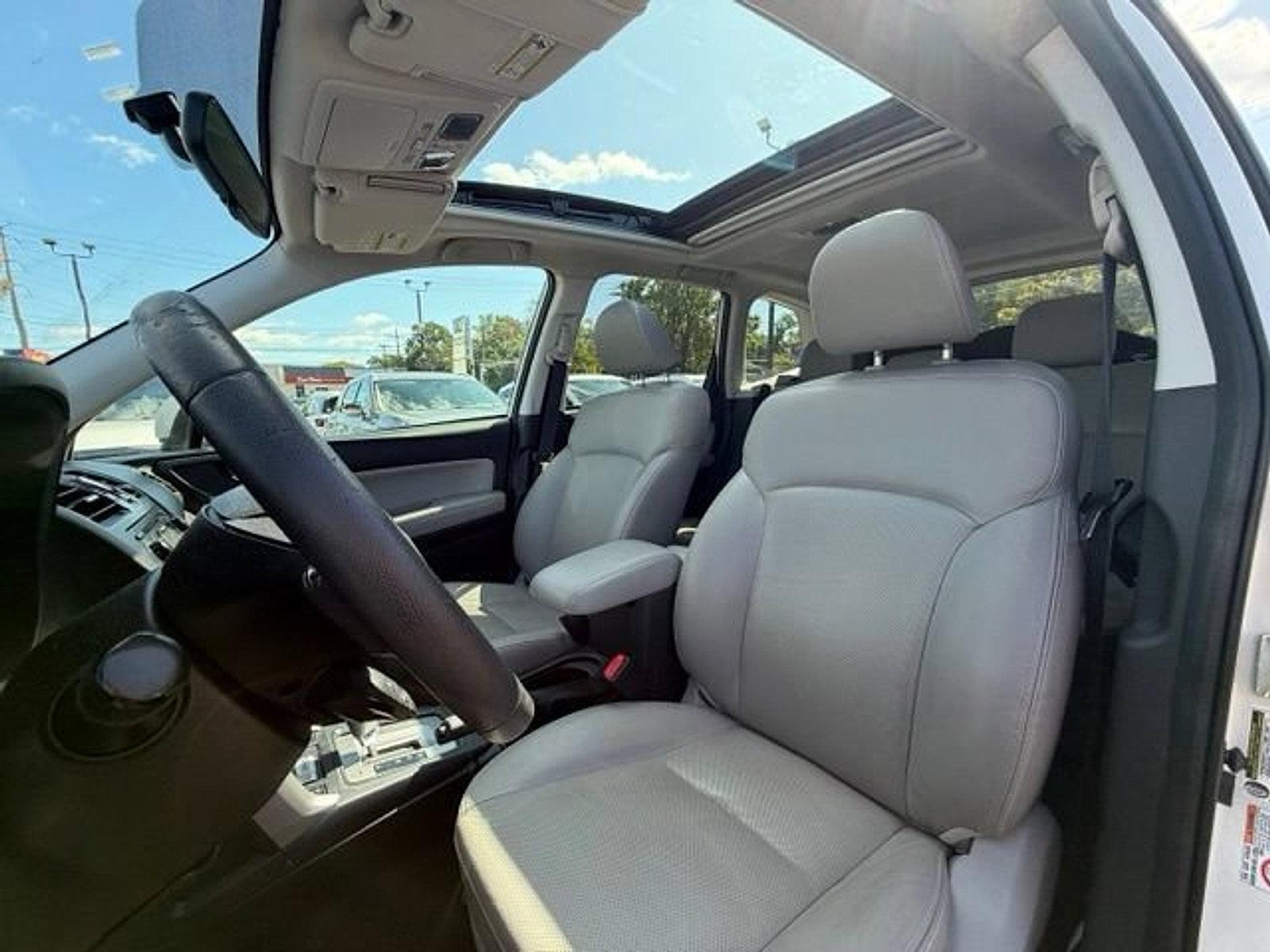 Used 2015 Subaru Forester 2.5i Limited w/ Protection Package #2 AWD/4WD image 19