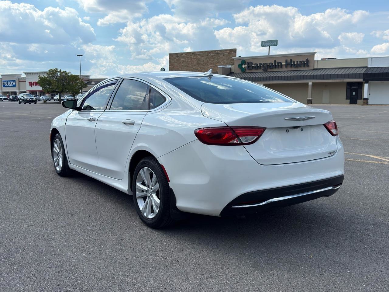 Used 2017 Chrysler 200 Limited Platinum FWD image 3