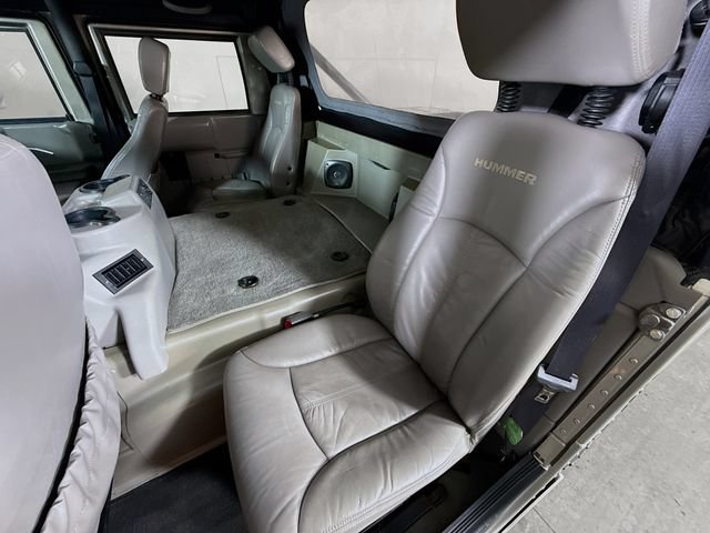 Used 2003 HUMMER H1 4-Door Open Top AWD/4WD image 25