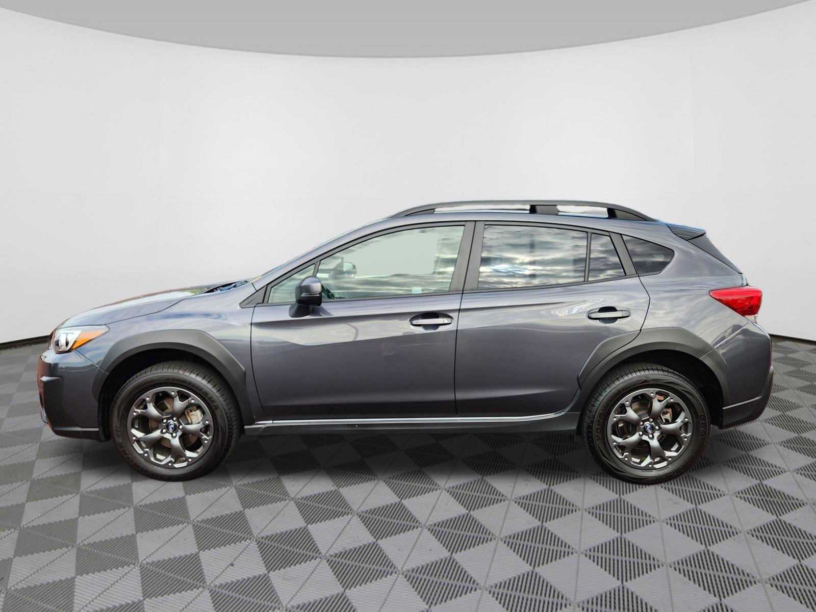 Used 2022 Subaru Crosstrek 2.5i Sport w/ Moonroof Package AWD/4WD image 5