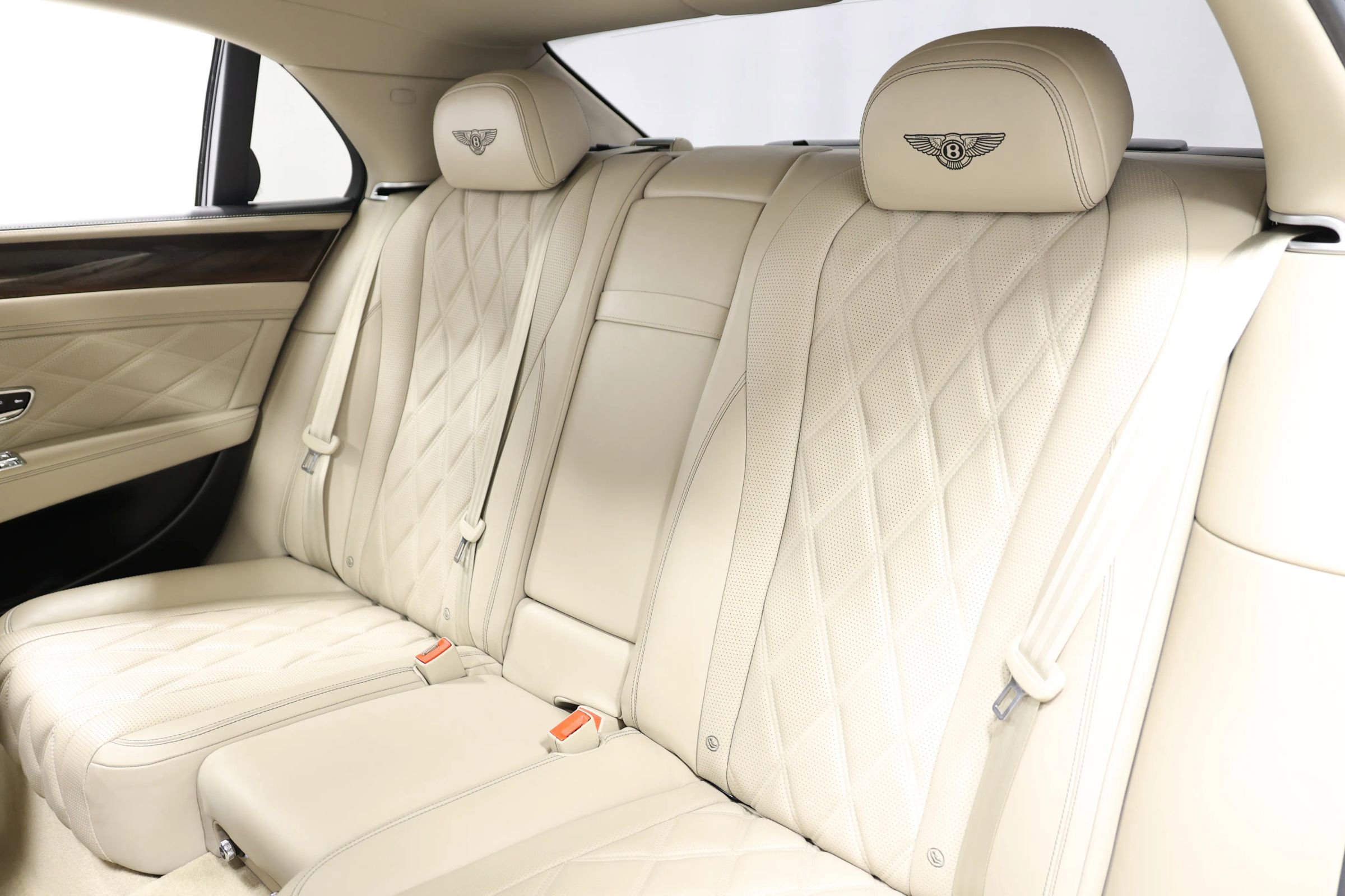 Used 2014 Bentley Flying Spur W12 AWD/4WD image 3