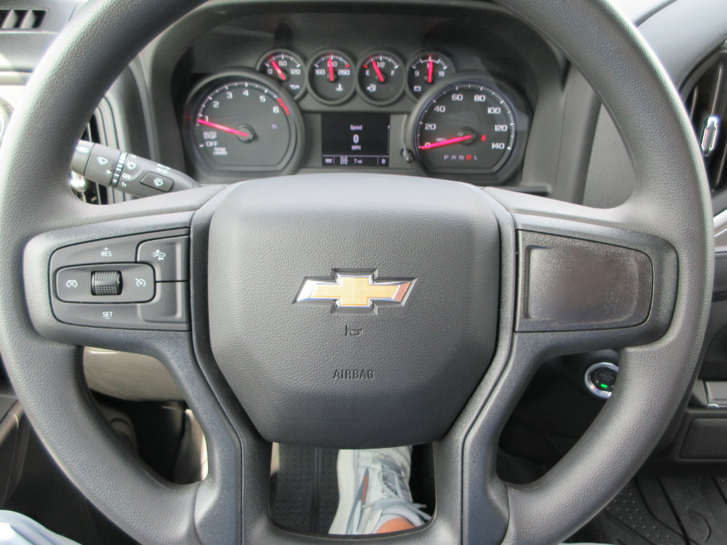 New 2026 Chevrolet Silverado 1500 Custom w/ Turbomax Blackout Package AWD/4WD image 25